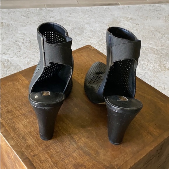 Guess ankle booties - Picture 3 of 4